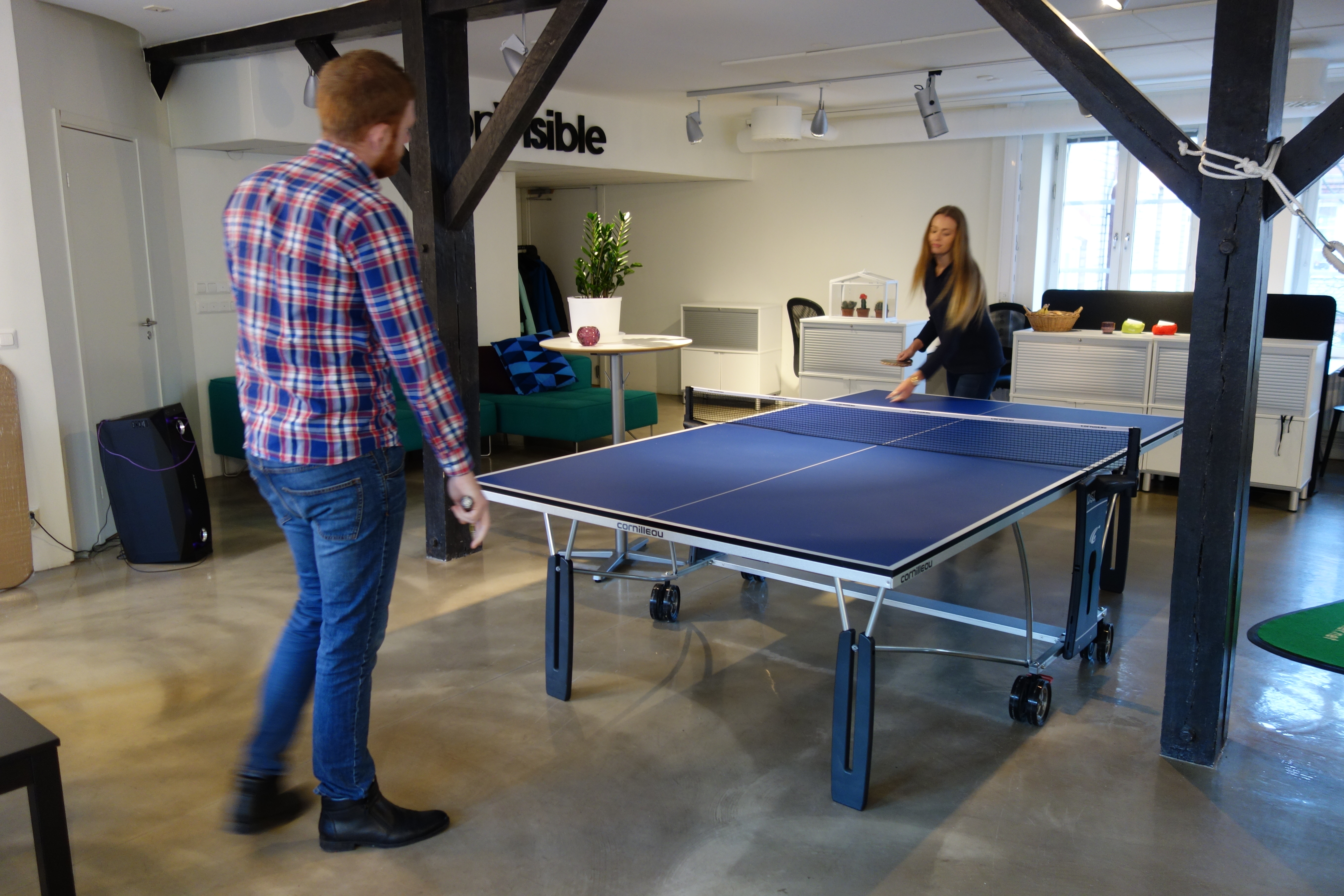 Spela pinigs och prata Yandex